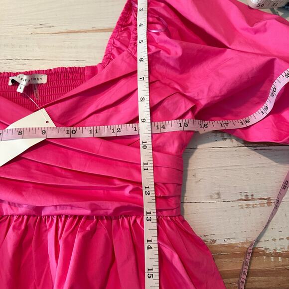 English Factory Shirring Detail Puff Sleeve Top Size Small Casual - Picture 9 of 9